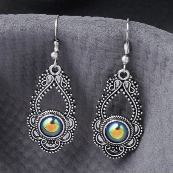GlitzBlitz Boutique Jewelry - Any 2/$20! Antiqued Silver Iridescent Gem Boho Drop Earrings